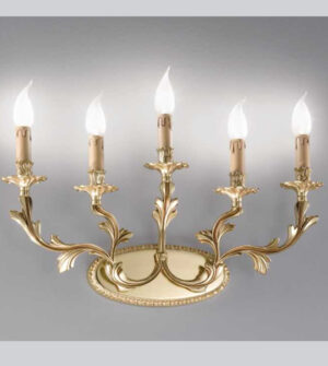 Brass Florentine wall lamp Art. A29